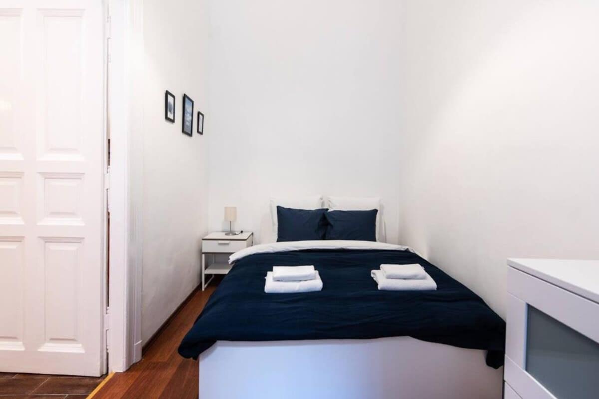 Very central convenient large AC place Budapest Extérieur photo
