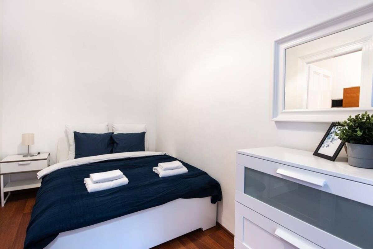 Very central convenient large AC place Budapest Extérieur photo